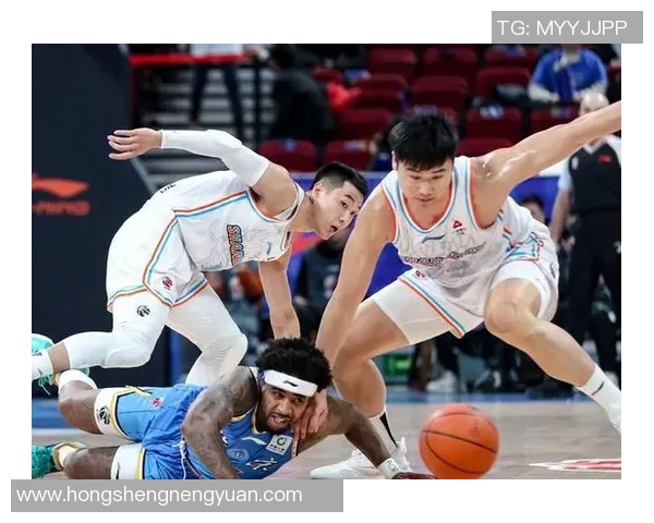 2013赛季CBA精彩对决山东队与北京队的巅峰对抗回顾