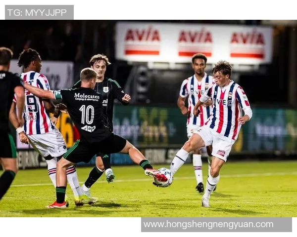 布兰与莫尔德激战正酣最终结果揭晓精彩瞬间回顾与分析